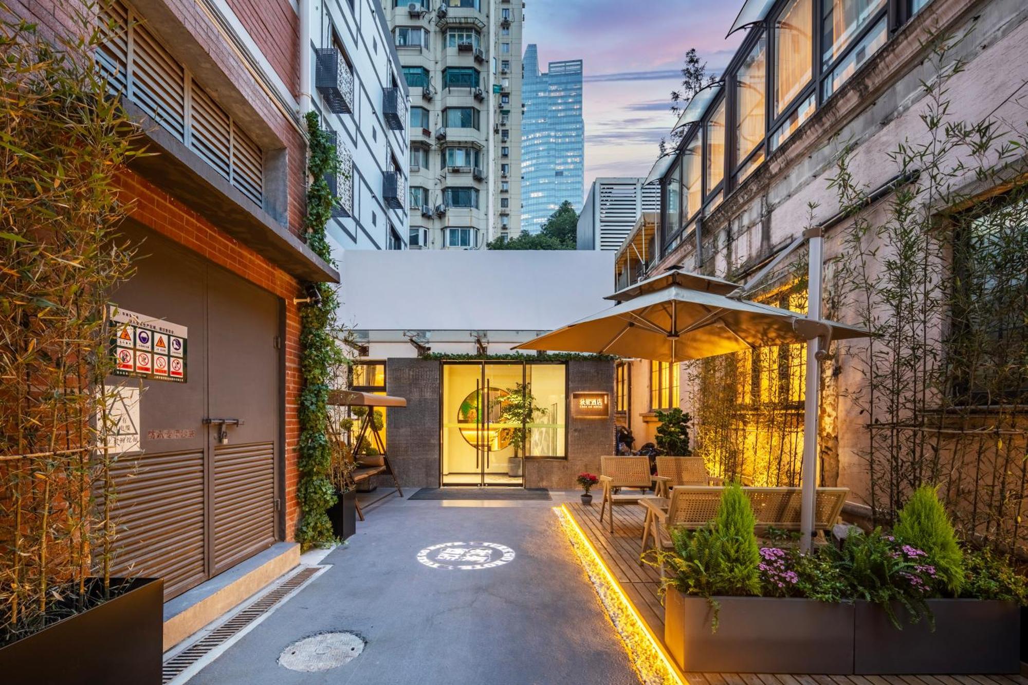 True Go Hotel - Shanghai Jing'An Temple Nanjing West Road Bagian luar foto